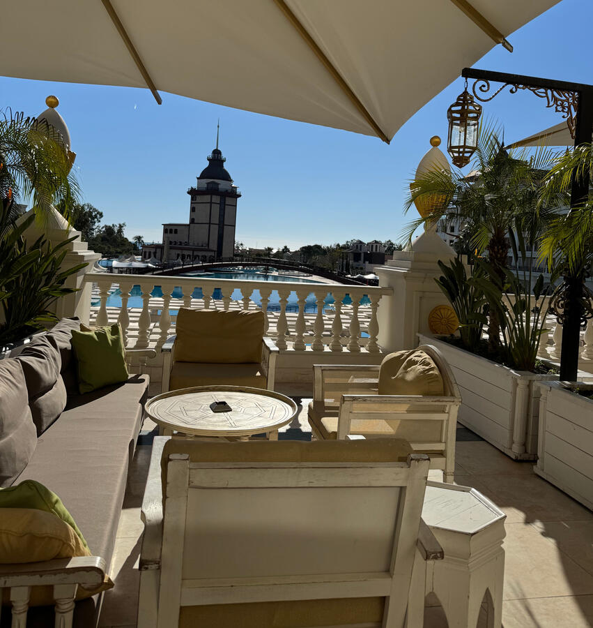Hotel Hotel